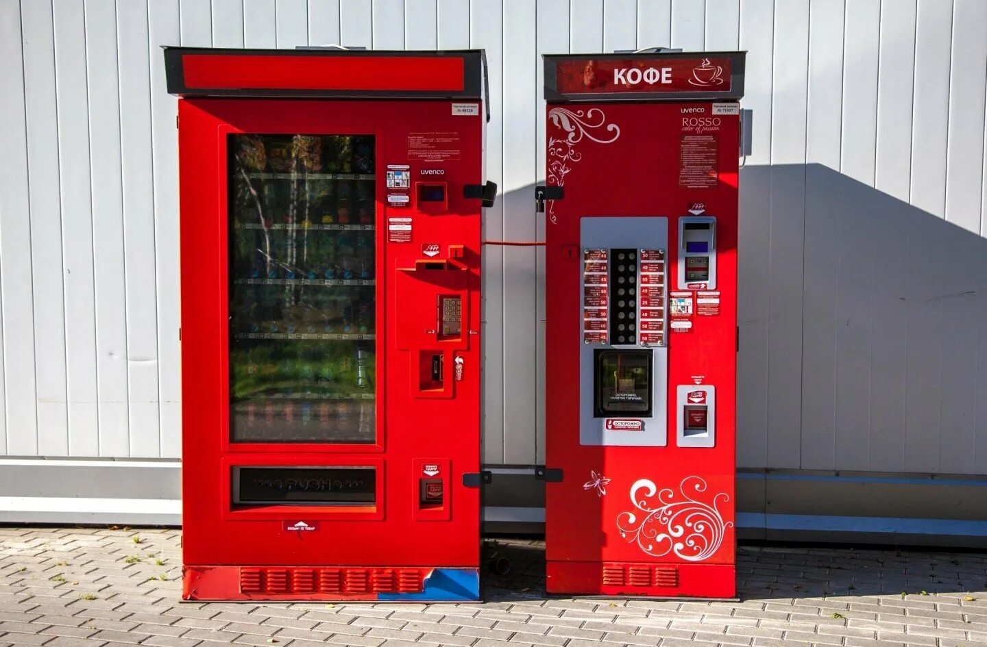 Кофейный автомат Unicum Rosso. Торговый кофейный автомат Unicum Rosso. Термобокс Уникум Россо уличный. Кофейный аппарат самообслуживания Unicum.