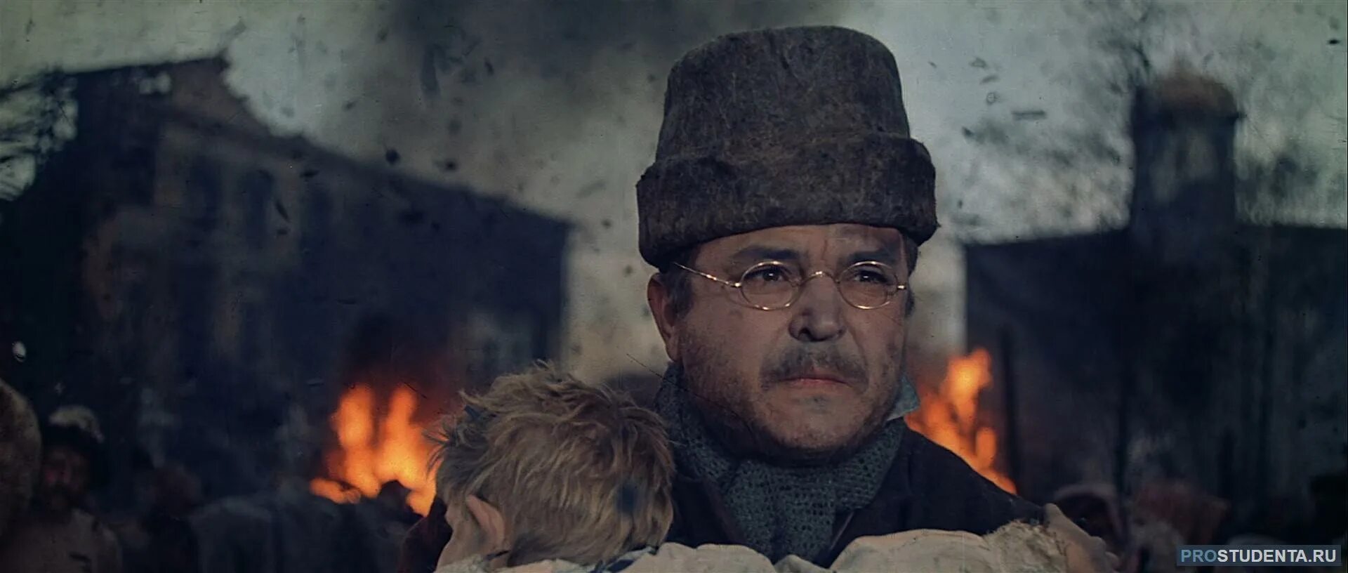 Пьер безухов в плену иллюстрации. Безухов в плену у французов. Пьер безухов в плену. Пьер безухов в плену. Пьер безухов в плену.
