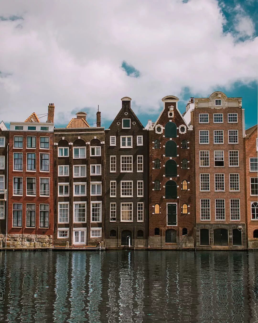 Триппенхаус Амстердам. Пряничные домики Амстердам. Амстердам дома. Амстердам архитектура Нидерланды. Голландский дом отзывы