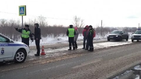 Песни лежит на обочине девочка тела