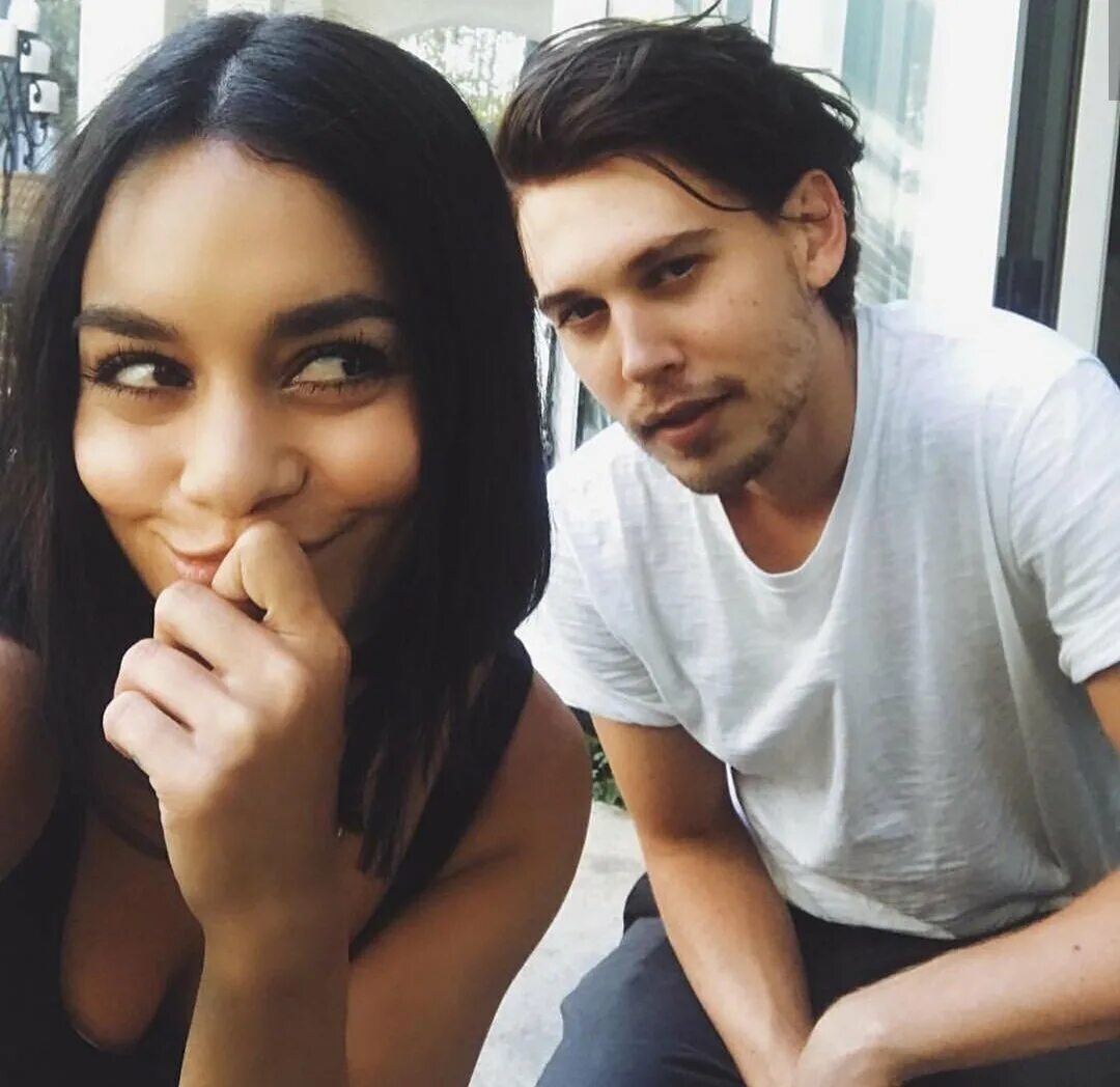 Vanessa instagram. Vanessa hudgens ostin butler.