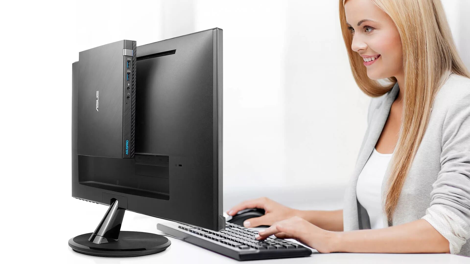 Бесплатный компьютер. ASUSPRO e520. Офисный компьютер. ПК В офисе. Человек в офисе за компьютером.