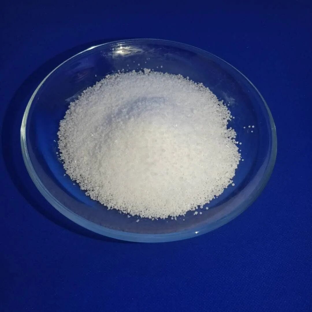 Хлорат натрия использование. Натрия гидроксид. Гидроксид натрия sodium hydroxide. Гидроксид натрия в гранулах. Щелочь натрия.