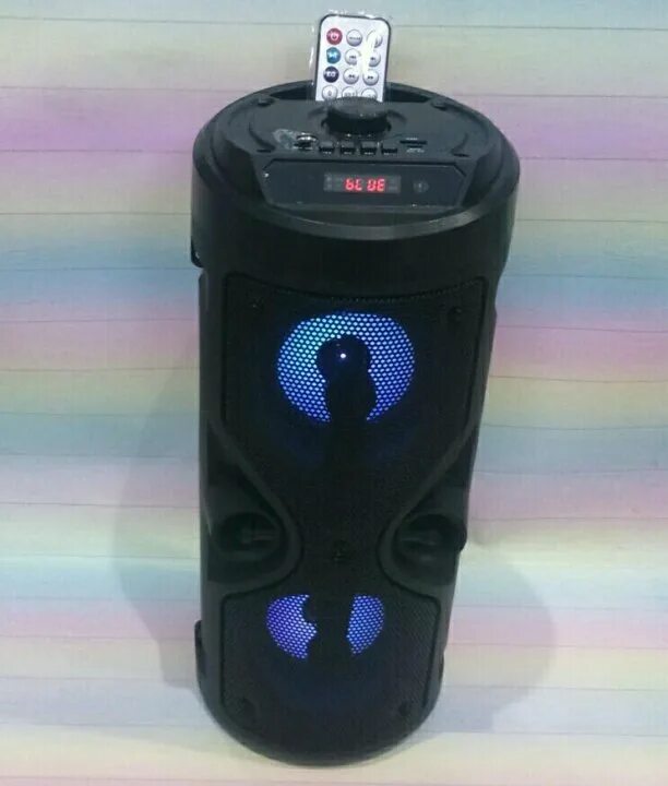 Колонка напольная с bluetooth и с флешкой. Колонка 500 ватт с блютузом и с цветомузыкой. муз колонка dc210. колонка музыкальная переносная с флешкой и блютузом хендай. китайская колонка.