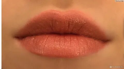Bare lips
