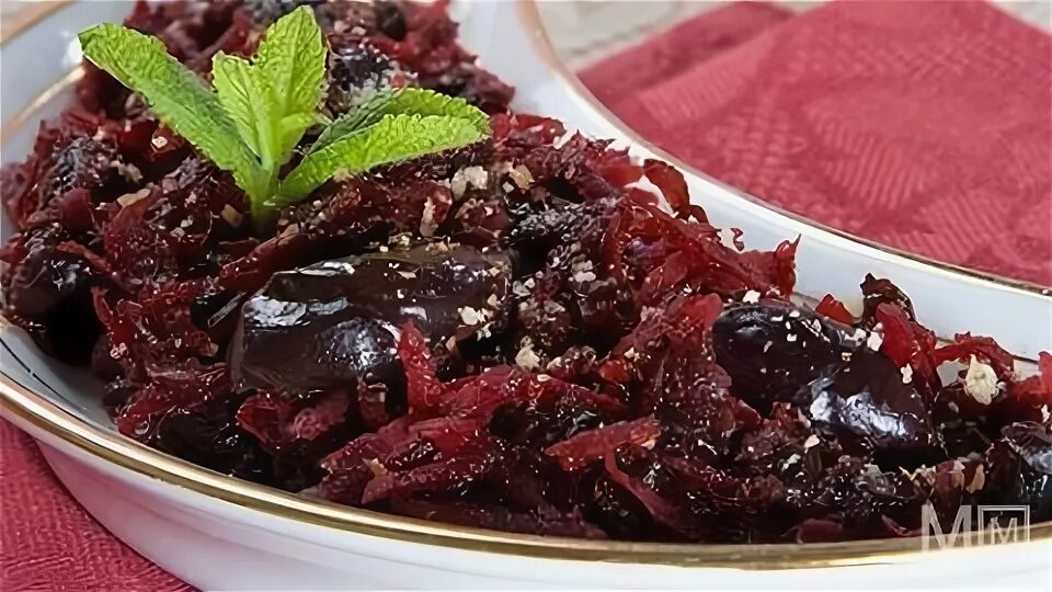 Свекла чернослив сметана