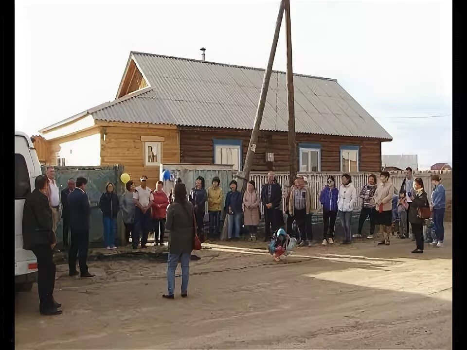 Сужа иволгинский. Сужа улан-удэ школа. Сужа улан-удэ. Ступа бадма сэсэг. Сужа иволгинский.
