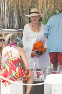 Sarah Ferguson at Club 55 in St. Tropez 07/07/2018.