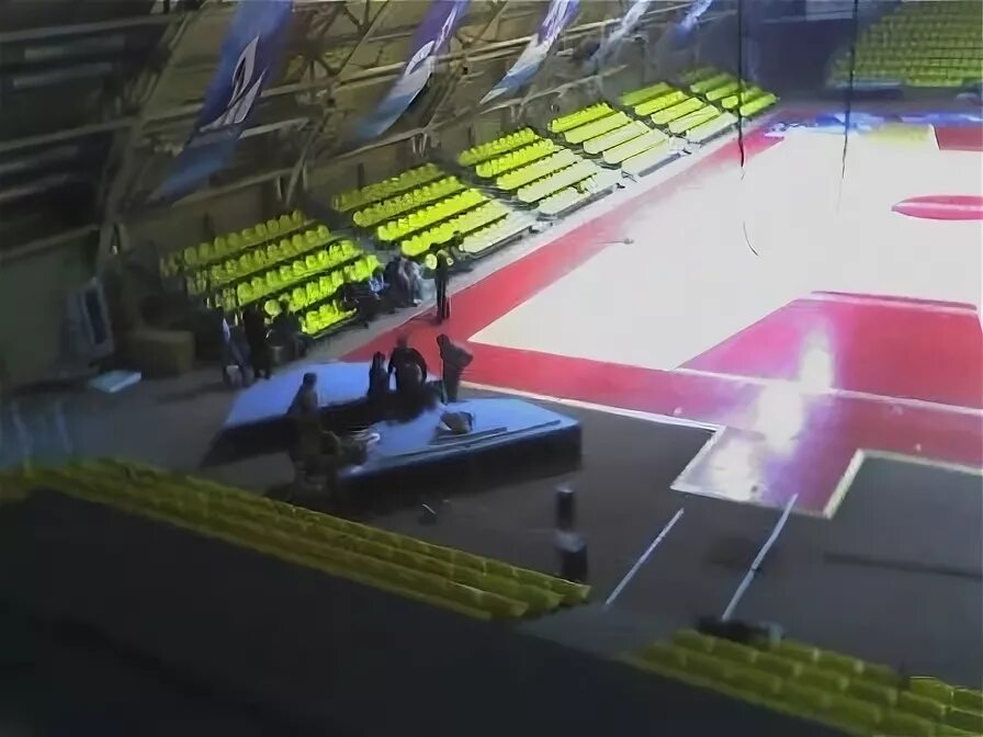 Манеж центрального стадиона арсенал. Манеж центрального стадиона тула. Манеж арсенал тула коронавирус. Манеж центрального стадиона арсенал тулица. Манеж центрального стадиона арсенал.