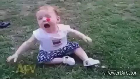 Видео ребенка шутка