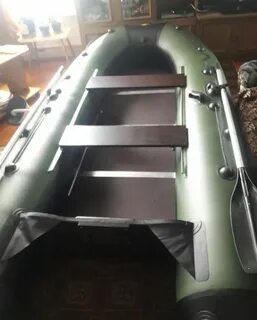 Лодка ривьера 320