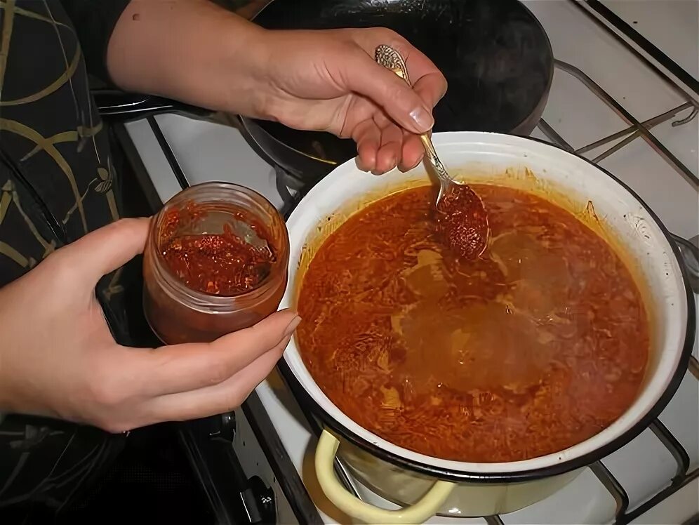 Как варится харчо. Аджика для харчо. суп харчо рецепт с домашней аджикой. как варить суп харчо из пакетов суповых.