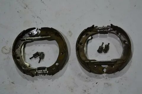 Задние тормозные колодки эскудо