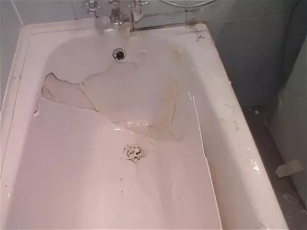 Вода вытекла из ванной