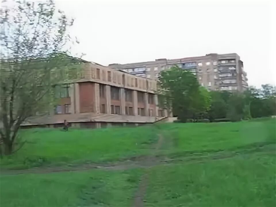 Краматорск гвардейцев кантемировцев. Краматорск ул гвардейцев кантемировцев 7. Краматорск ул гвардейцев-кантемировцев д. Краматорск ул парковая 95. Улица марии приймаченко 7 краматорск.