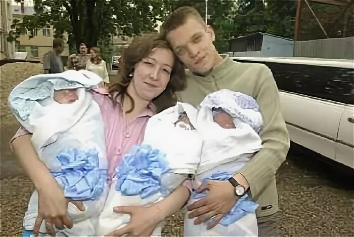 роддом перинатальный центр ростов на дону. тройняшки выписка. тройняшки в липецке 2022 год. выписка из роддома троцня. родильный дом перинатальный центр рязань.