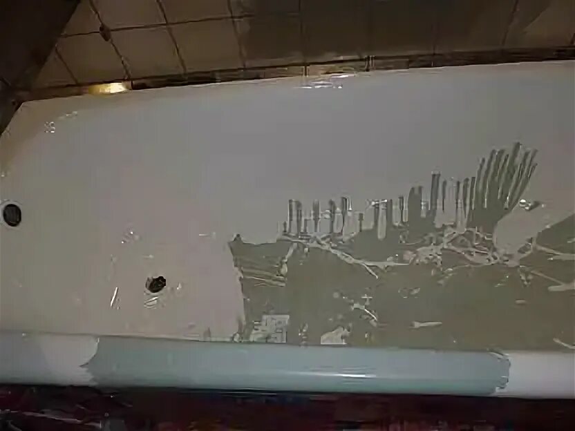 Покрытие ванны самара. Чугунная ванна покрытая акрилом. Наливное акриловое покрытие ванны. Реставрация ванн картинки для рекламы. Покрытие ванны самара.
