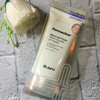 Dermaclear гель пенка