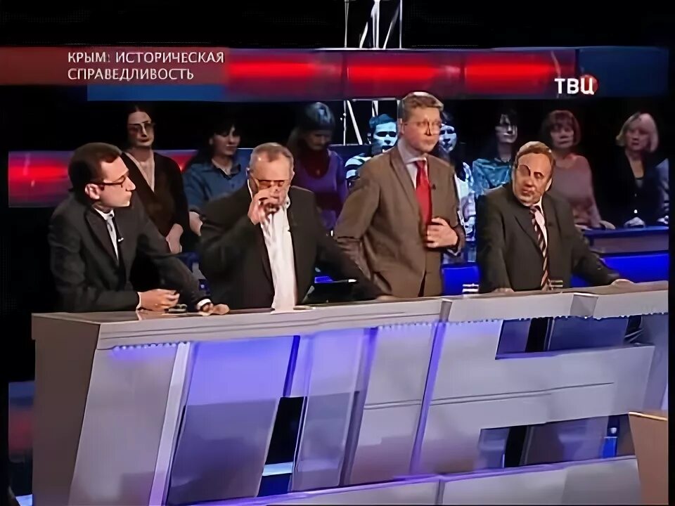 Право голоса тв центр. Повысить право голоса. Право голоса украина. Анонс право голоса твц. Повысить право голоса.