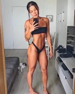 Tabata Chang - tabatachang - The Fitness Girlz.