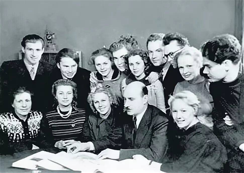 Выпуск вгика 1955 года. Вгик выпуск 1955. выпуск вгик 1954.