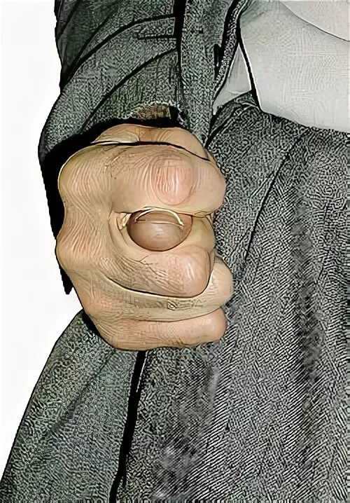 Кукиш за спиной. Кукиш за спиной. Дуля в кармане. Кукиш в кармане. Без фиги в кармане.