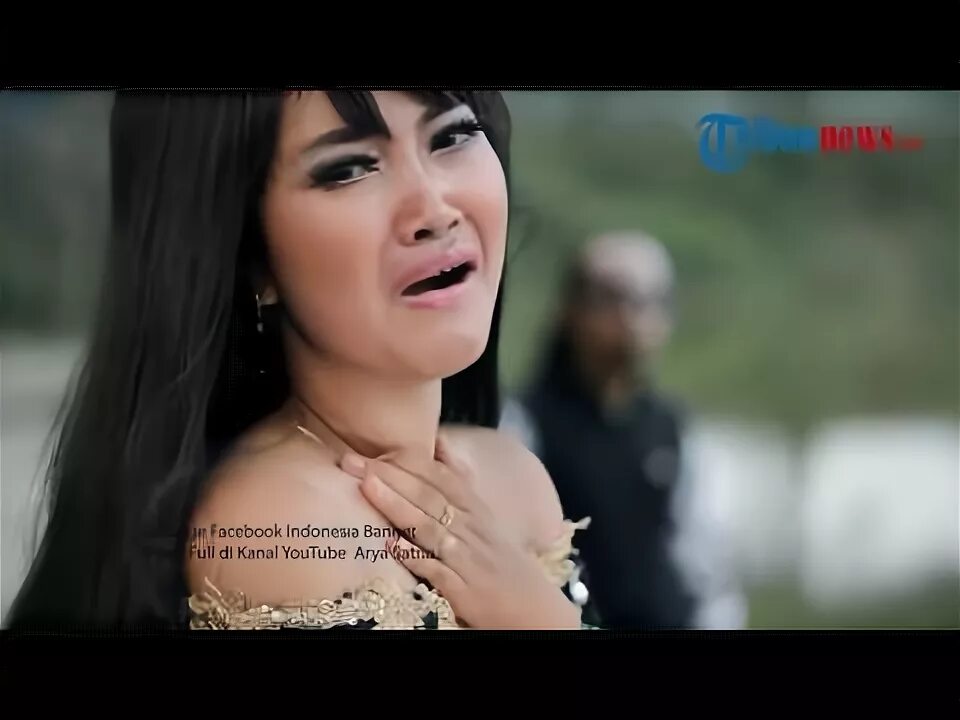 Cantik nangis. Анаком это. Анаком это. Cantik nangis. Хиджаб селфи smp anak.