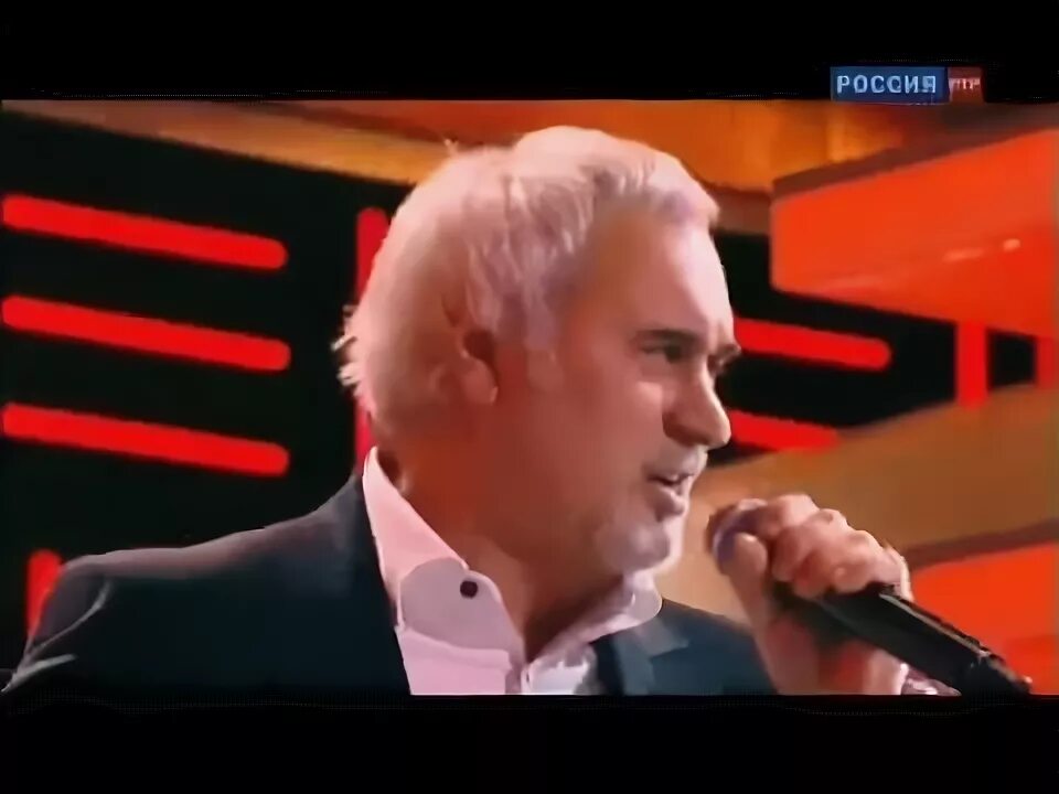 Братья меладзе. Братья меладзе. Мой брат меладзе фото. Братья меладзе. Меладзе на белом фоне.