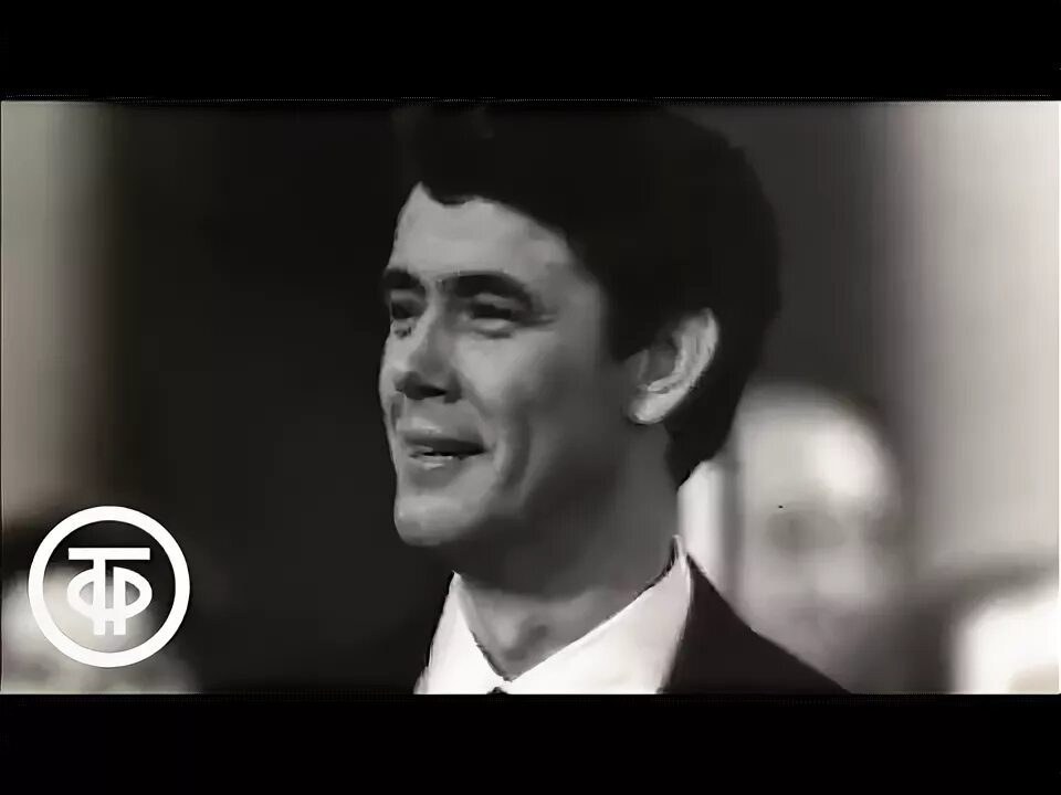 Советские песни 1965. Голубой огонек 1967. Советские песни 1965. Популярные советские песни. Майя кристалинская 1963 голубой огонек.