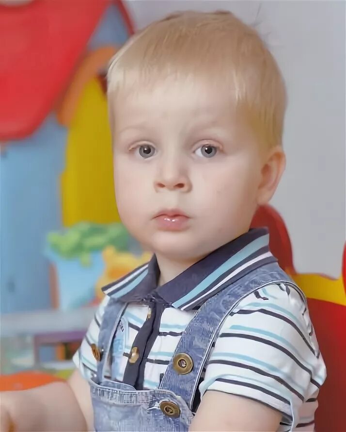 Мальчишку усыновили