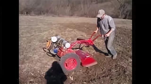 Минитрактор из мотоблока агро. Мб видео. Работа с адаптером с ежами на мотоблоке видео. Самодельный адаптер и лопата для мб агрос. Мотоблок союзмаш мб 7 кама.