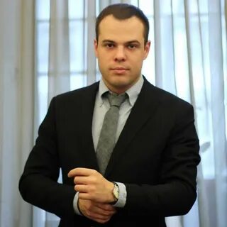 Михаилу валерьевичу
