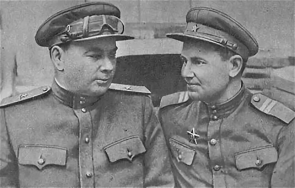 Генерал рослый иван павлович биография личная жизнь Герой СССР Яловой Иван Павлович (Леонид Игнатенко) / Проза.ру