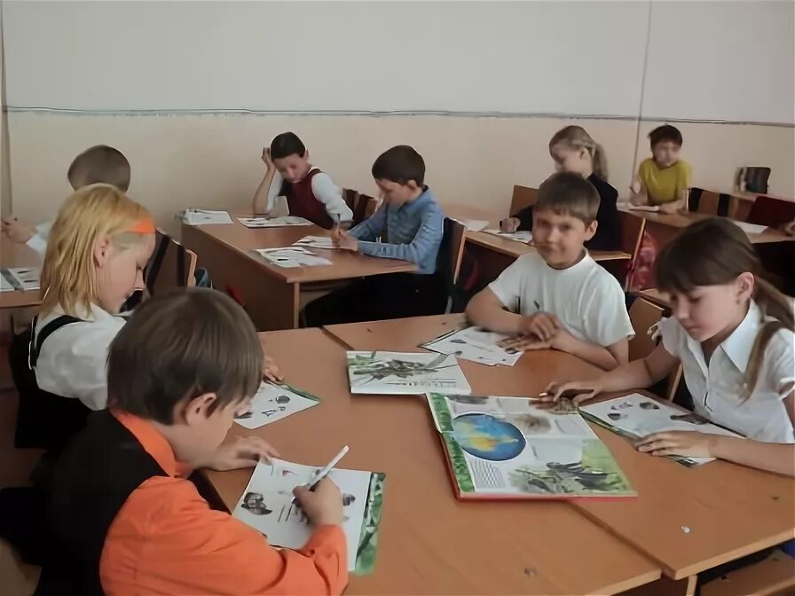Школа 1 шушенское. 2 школа внутри в шушенском. Сайты школ шушенского. Школа 1 шушенское. Школа 1 шушенское.