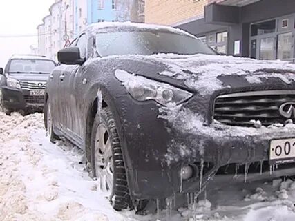 Машина после ледяного дождя