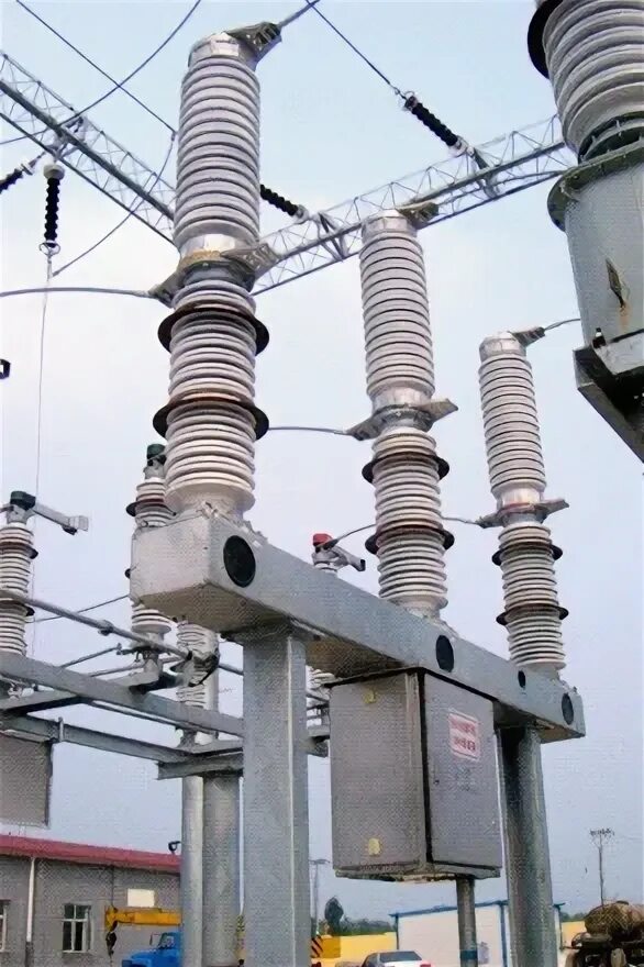 Приводы элегазовых выключателей. Элегазовый выключатель нагрузки 10 кв. Высоковольтный выключатель 110 кв элегазовый. Приводы элегазовых выключателей. Электромагнитный привод выключателя 10 кв абб.