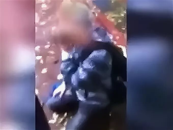 Издевательства в больнице. Над питером издеваются. Видеозапись издевательств над ребенком. Над питером издеваются. Издевательство над инвалидом.