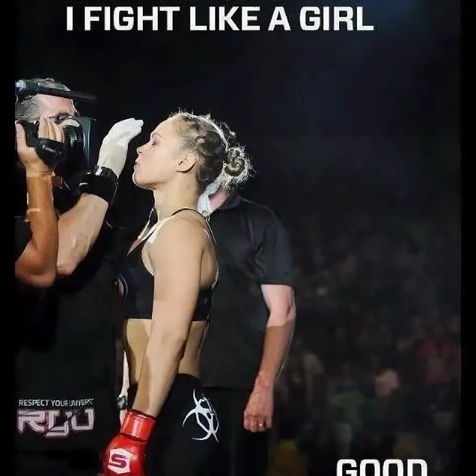 Fight area. Тренировка в зале единоборств. Instinct бокс. Октагон юфс. Смешанные боевые единоборства мма.