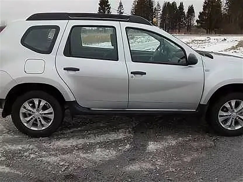 Авито рено полный привод. Renault Duster серебристый металлик. Рено Дастер серебро. Duster 2013. Рено Дастер 2013 серебристый.