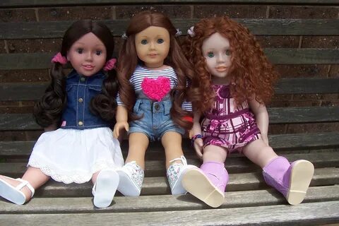 Australian Girl Doll Amy, American Girl Kate (Saige) and Australian Girl Doll Ma