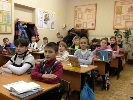 В школу в 7 40