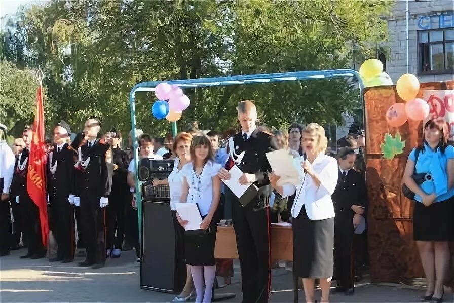 Школа 84 волгоград. Ленинский 151. Школа кадет 95. Школа 95 волгоград. 95 школа волгоград краснооктябрьский.