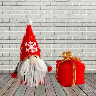 Гномик из бисера