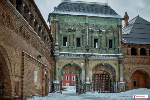 Крутицкое подворье адрес метро