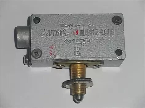 Гк 25 2. Вп61-21а. ВП 85 -19-111.2 выключатель путевой. Вп61-111. Пневматический выключатель п-в-01111 1.