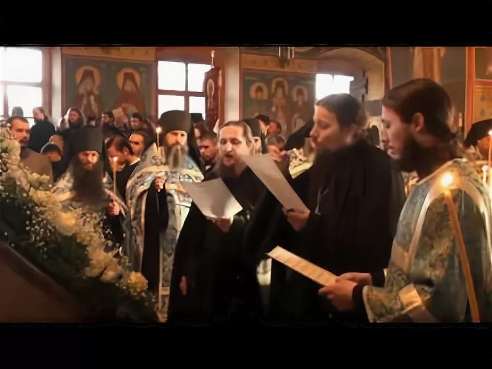 Казанский храм внутри оптина. Подворье оптина пустыни монастырь. Братия монастыря оптина пустынь. Хор санкт петербургского подворья монастыря оптиной пустыни. Богородица хор оптиной пустыни.