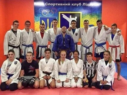 Спортивный клуб лидер