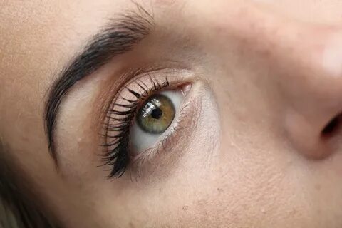 Eye brightening