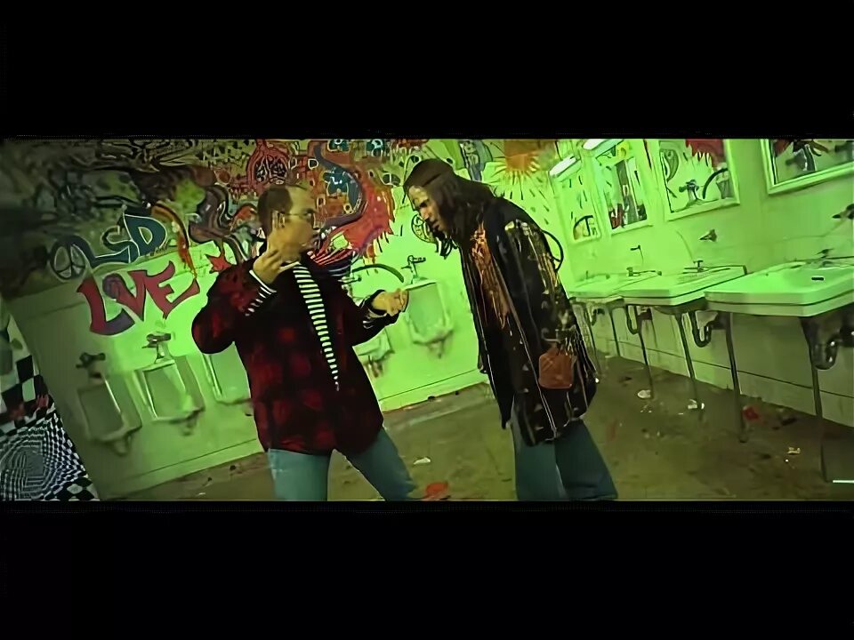 Screaming in public restrooms prank sound