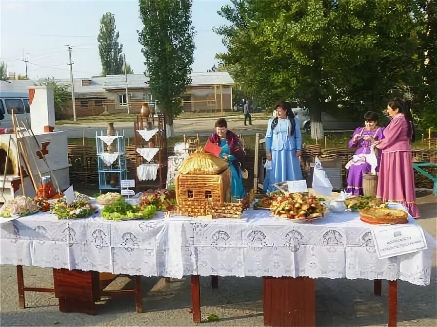 Погода чеботовка ростовская обл тарасовский. Красновка поселок. Погода чеботовка ростовская обл тарасовский. Хутор красновка ростовская область. Станция красновка ростовская область.